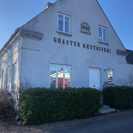 Villa Det Gamle Badehotel I Grasten *